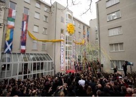 No dia 23 de janeiro de 2010, autoridades de toda a Europa uniram-se com quase mil Scientologists e simpatizantes para marcar a inauguração da sede de Bruxelas das Igrejas de Scientology para a Europa.