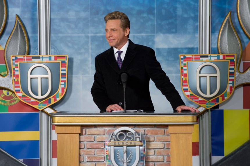 O Sr. David Miscavige, Presidente do Conselho do Religious Technology Center, presidiu à inauguração da nova Organização Avançada e Saint Hill Europa Ideal. Milhares de Scientologists europeus uniram-se ao Sr. Miscavige na rua Jernbanegade, no centro de Copenhaga.
